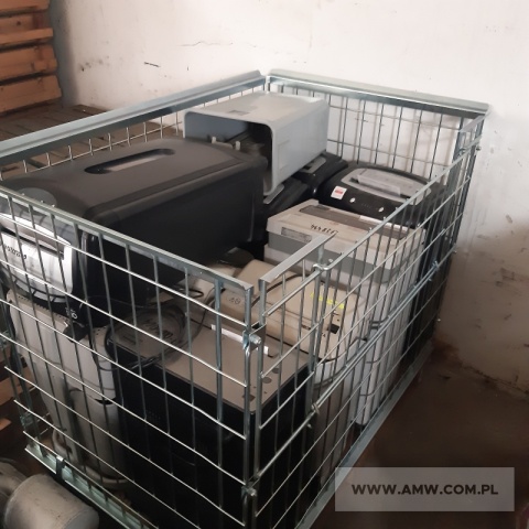 Niszczarki - pakiet zawierający 28 poz. asort. (wg oddzielnego wykazu), w tym m.in.: niszczarki OPUS - 6 szt., niszczarki KOBRA - 6 szt., niszczarki FELLOWES - 7 szt. itp. 